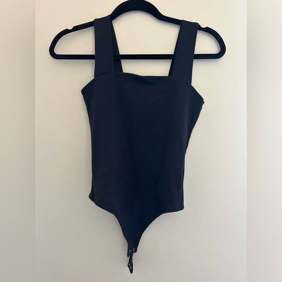 Abercrombie Square neck black body suit size XS - Picture 3 of 4